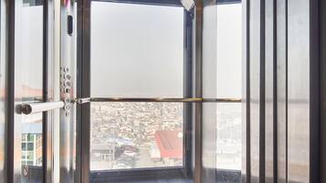 Nội thất lối vào