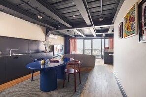 Signature-Apartment, 1 Schlafzimmer, Meerblick, Executive-Etage | Eigene Küche | Mini-Kühlschrank, Mikrowelle, Herdplatte