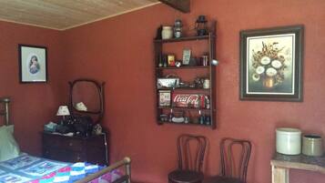 4 makuuhuonetta, silitysrauta/-lauta, Wi-Fi, vuodevaatteet