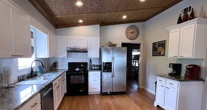 Sassy Seagull A Sunrise and Beach Getaway