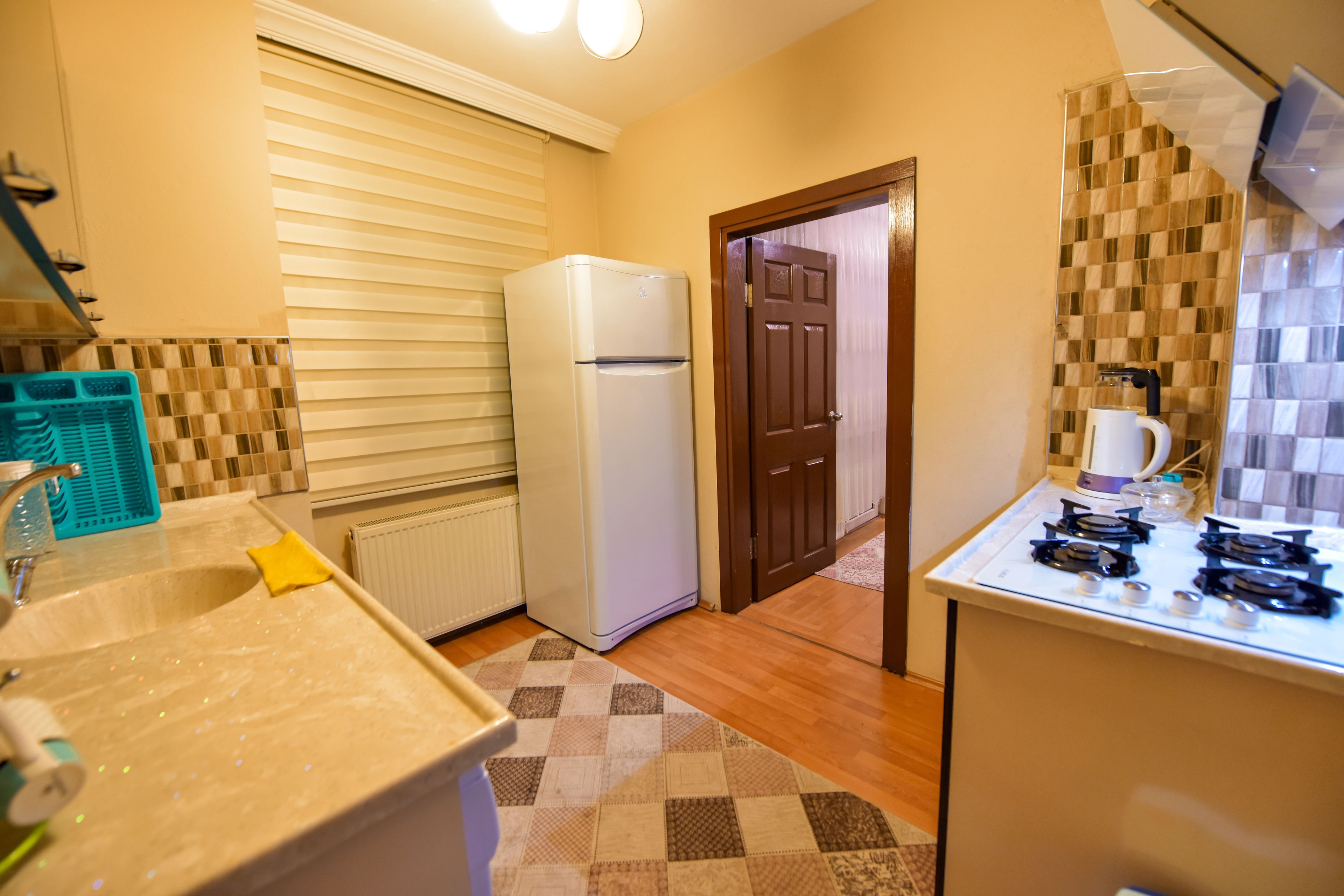 studio suite, kitchenette | private kitchenette | fridge