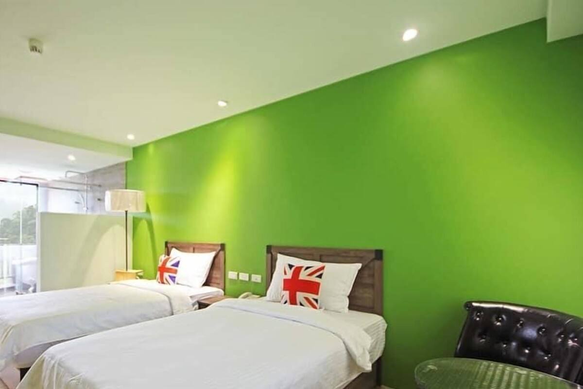 View Double Room | Desk, free WiFi, bed sheets