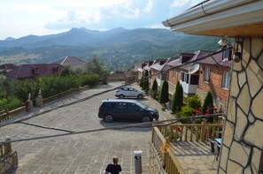 Estacionamiento gratis, valet parking gratis