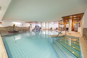 Exercise/lap pool - Hotel Engel - Familotel Hochschwarzwald (Todtnau)