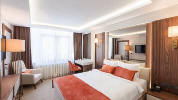 Pintu masuk properti