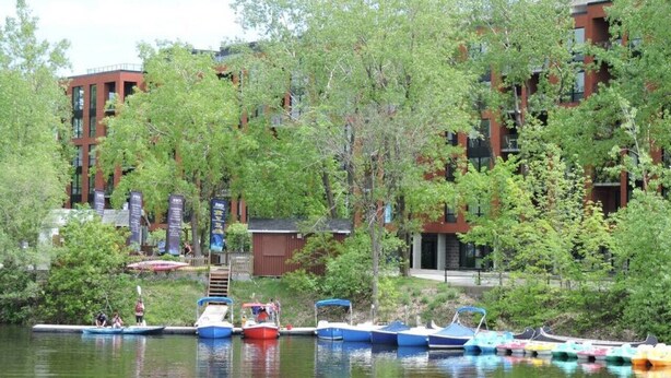 Marina - La Cachette Montreal (Montréal)
