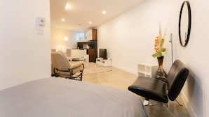 1 bedroom, desk, iron/ironing board, WiFi - La Cachette Montreal (Montréal)