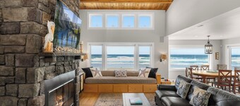 Amazing Oceanfront Home -Two Master Suites!