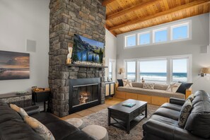 Smart TV, fireplace, DVD player, books