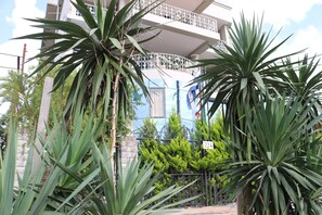 Front of property - Seashell (Kobuleti)