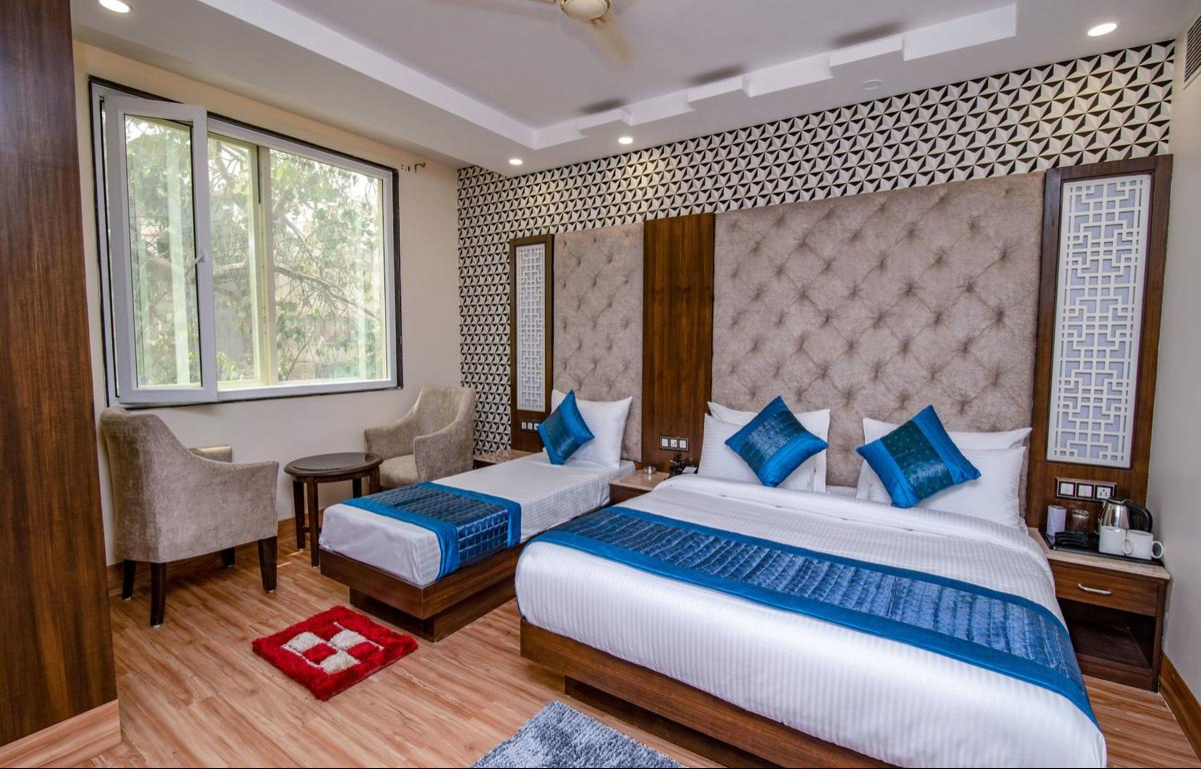 Kamar Triple Deluks | Kedap suara, tempat tidur lipat/tambahan, dan Wi-Fi gratis