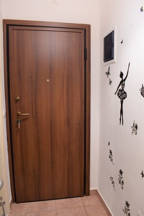 Interior - Small & Cozy Flat near Hospitals (Zografos)