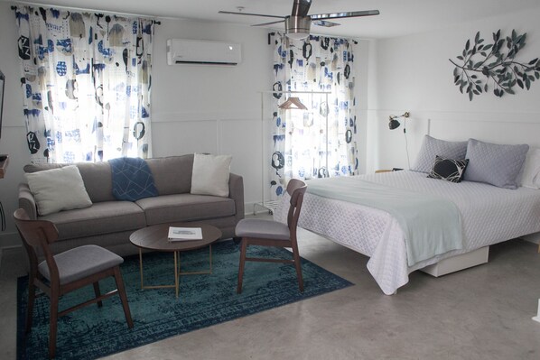 8 makuuhuonetta, ilmainen Wi-Fi, vuodevaatteet