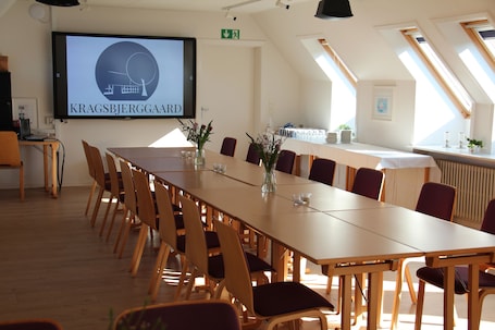 Sala de reuniones. Kragsbjerggaard Vandrerhjem