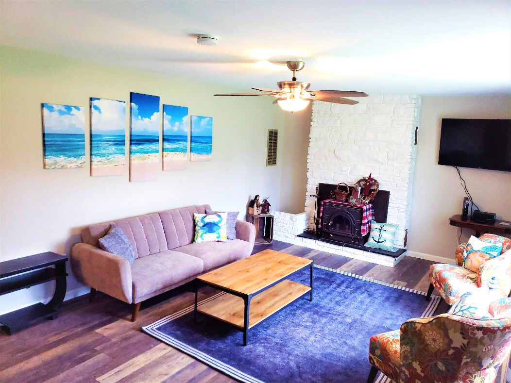*Chesapeake Bayside Bungalow*