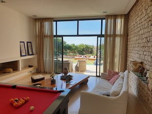 Spielezimmer