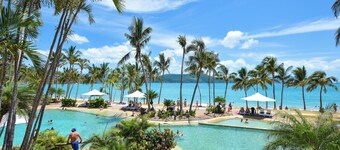 Lagoon 202 Hamilton Island by HamoRent