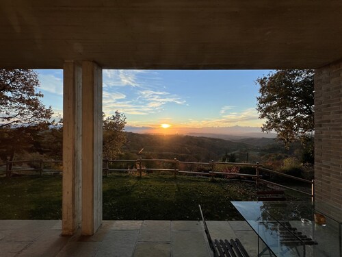 The paradise of relaxation, villa in the Langhe with panoramic views