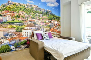 Room - Renovated Flat - Athens Perfect Location (Athens)