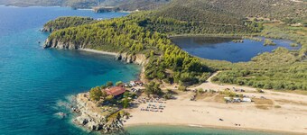 Eco Green Residences & Suites