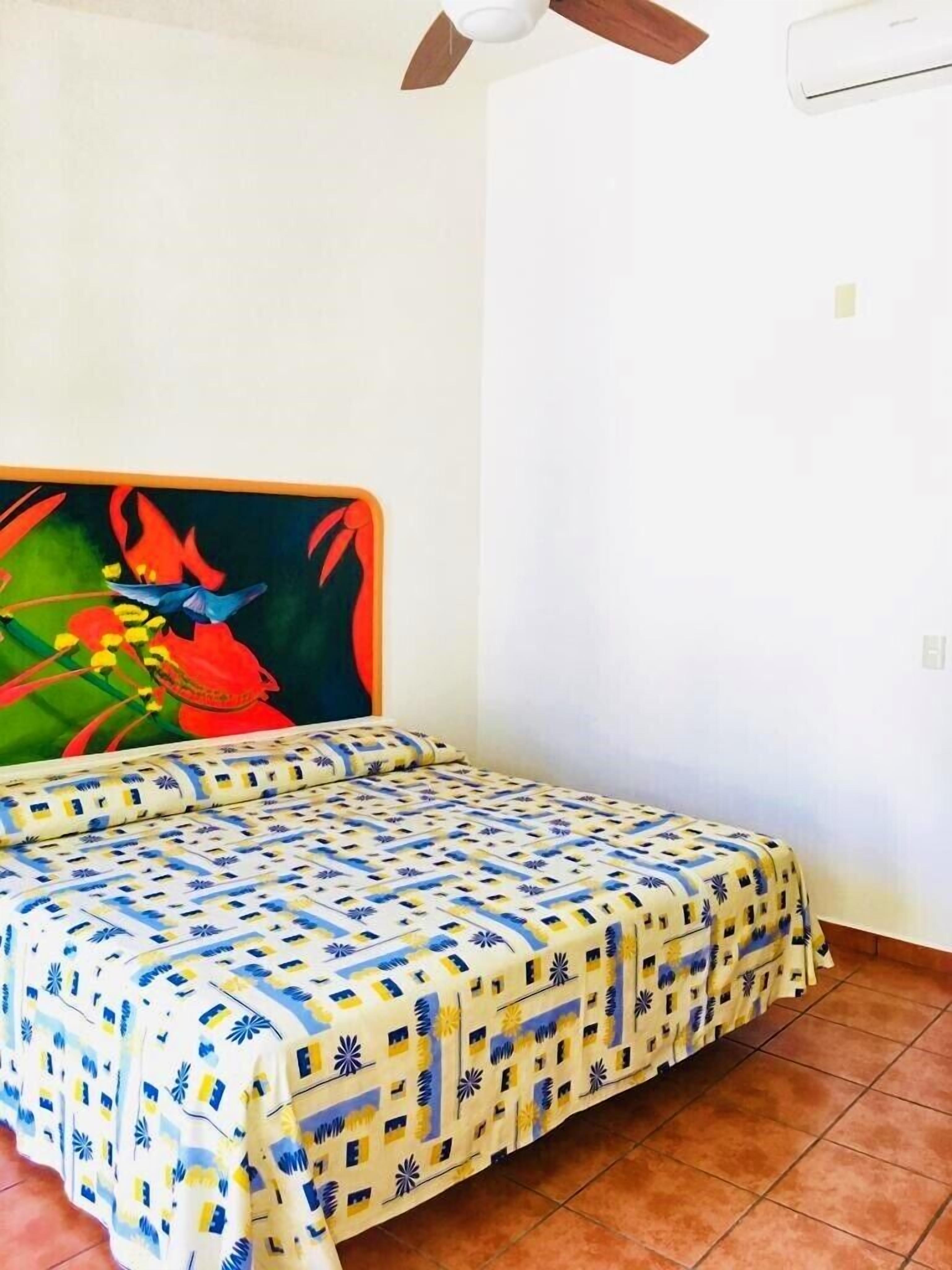 standard room | 2 bedrooms, in-room safe, individually furnished, desk