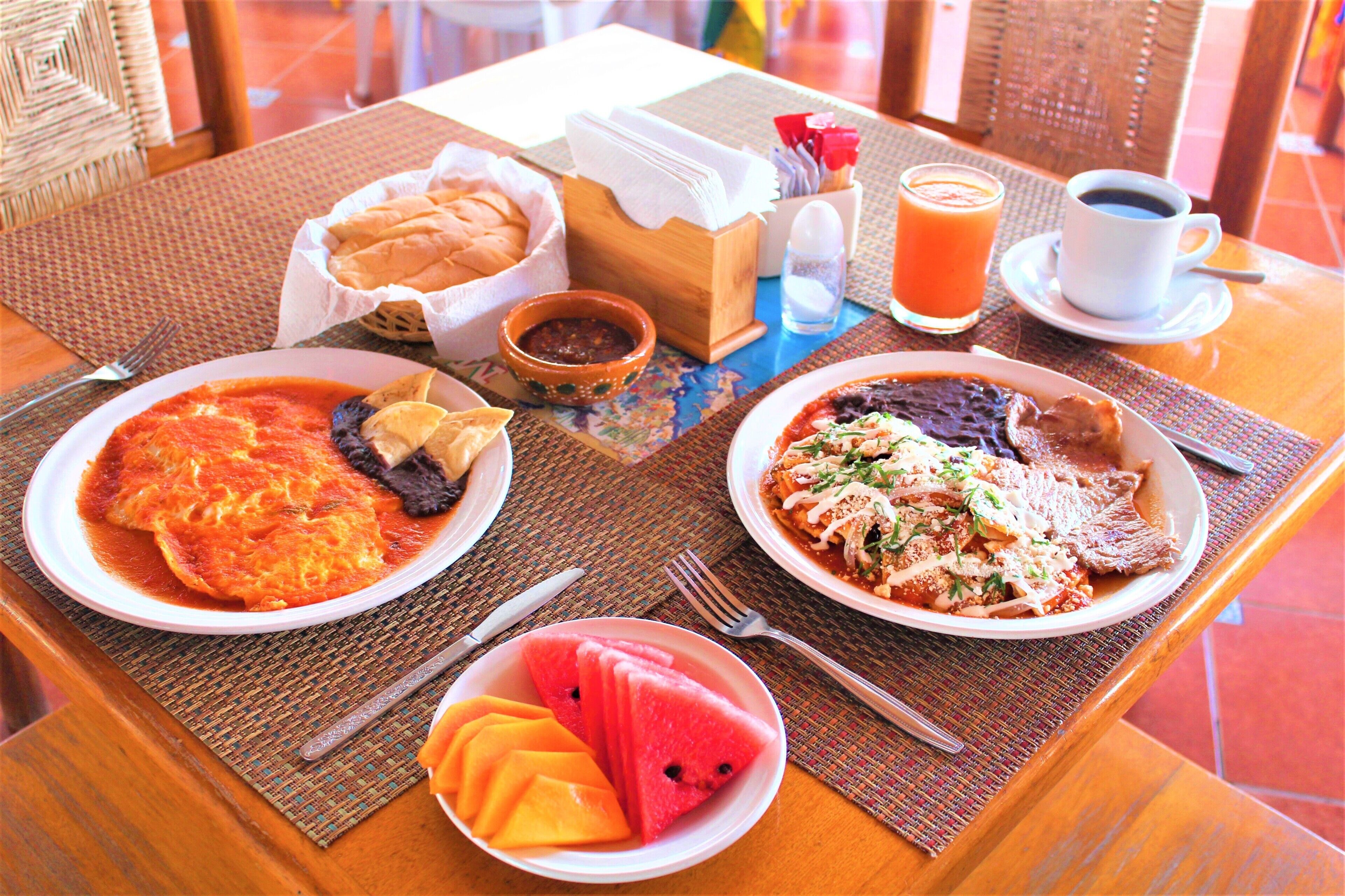 breakfast and lunch served, local cuisine