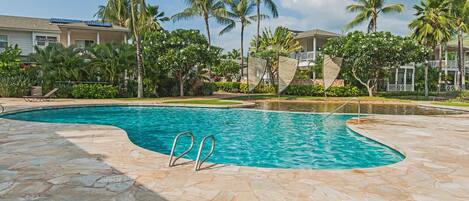 Ulkouima-allas, lämmitetty uima-allas