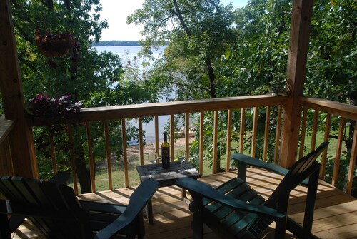 Perfect Retreat Spot in Quiet Cove