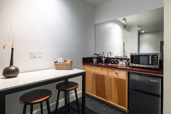 Idlewild | King + Twin Sleeper + Full | 1 bedroom, premium bedding, minibar, in-room safe at Gravity Haus Truckee-Tahoe