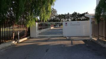 Enceinte de lâhĂ©bergement