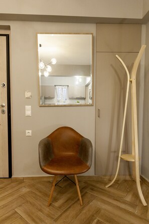 Interior - Privilege Flat Renovated Upscale Studio (Athens)