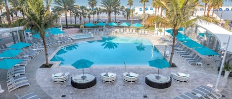 Indoor pool, outdoor pool