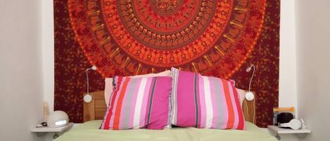 1 bedroom, WiFi, bed sheets