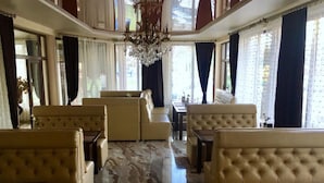 تناول الطعام