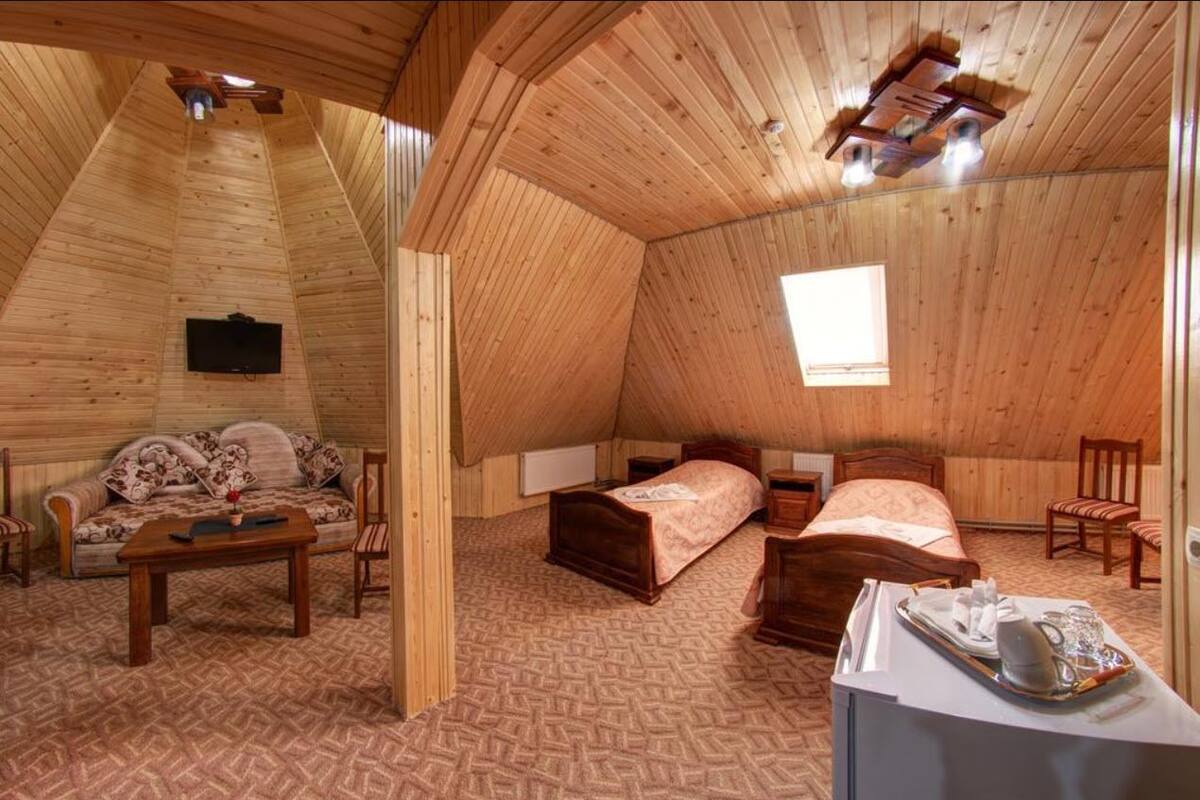 Luxury Room (Super) | In-room safe, soundproofing, free WiFi, bed sheets