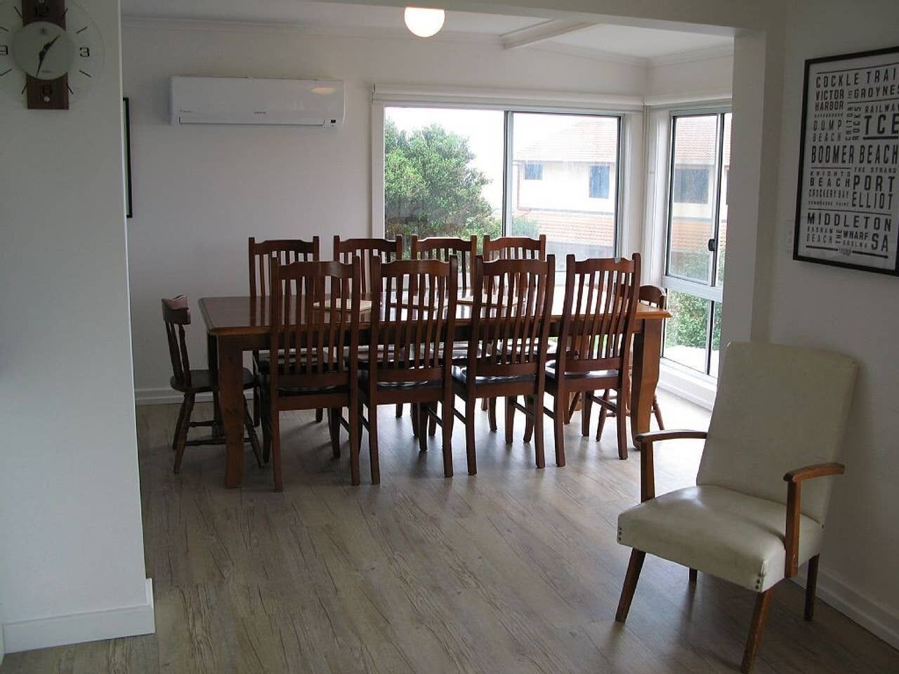 Decked Out Middleton - Ocean Views-Family Holidays — image 9