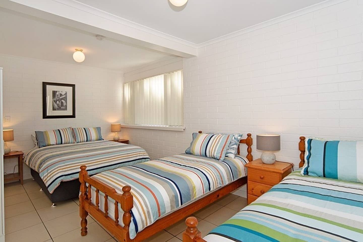 Decked Out Middleton - Ocean Views-Family Holidays — image 7