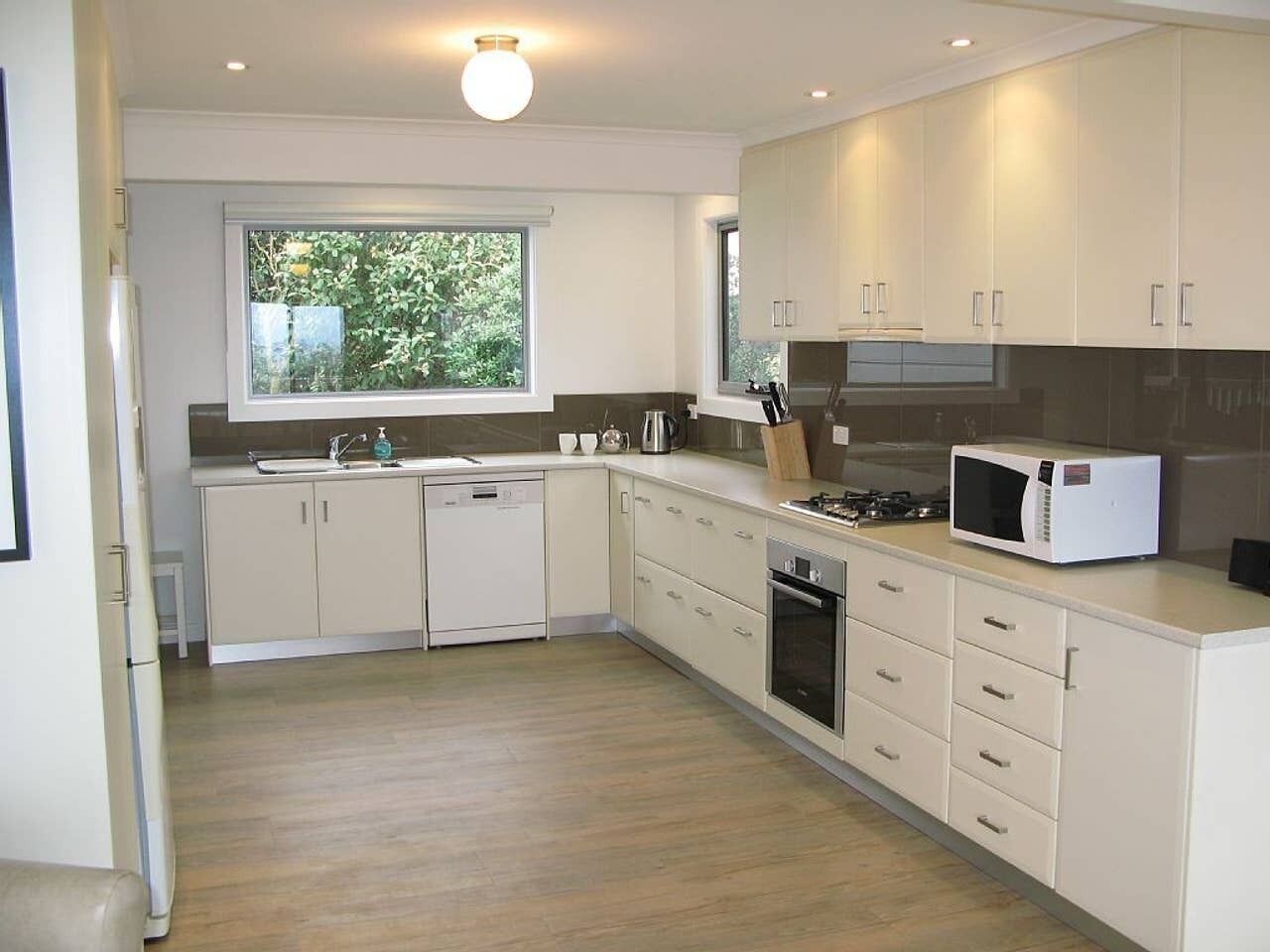 Decked Out Middleton - Ocean Views-Family Holidays — image 12