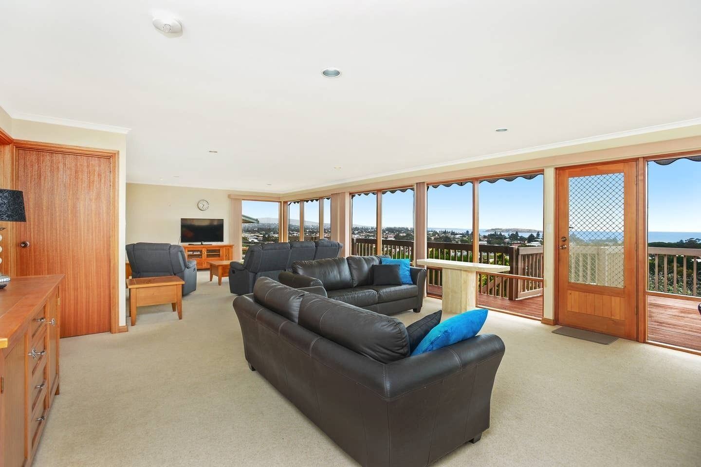 10 Clive Ave - Waterviews — image 5