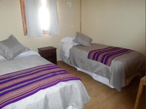 2 Schlafzimmer, individuell eingerichtet, kostenloses WLAN, Bettwäsche