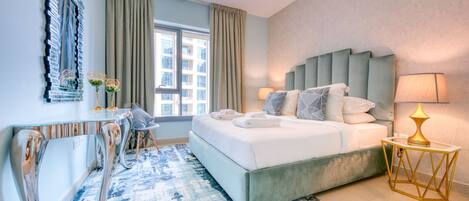 Egyptian cotton sheets, premium bedding, in-room safe