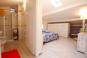 2 camere, ferro/asse da stiro, culla da viaggio, Wi-Fi gratuito