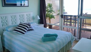 3 bedrooms, iron/ironing board, travel crib, free WiFi