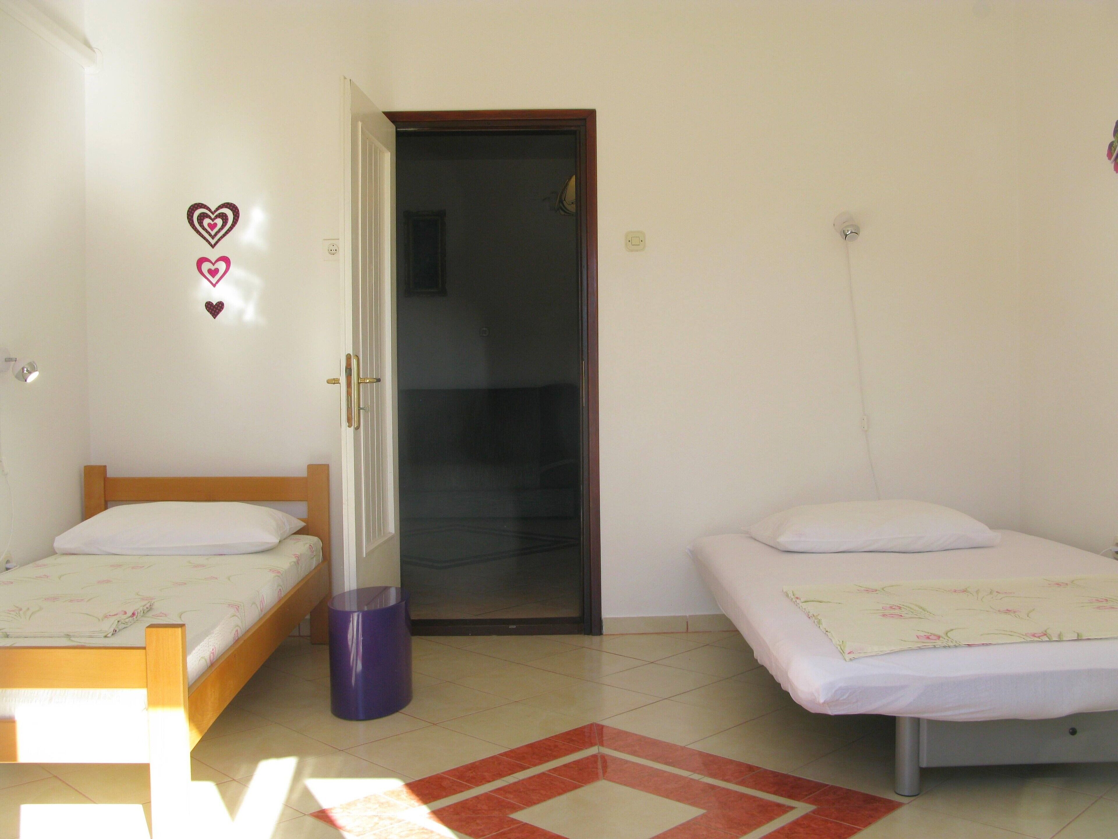 2 Schlafzimmer, Internetzugang, Bettwäsche