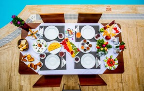 รวมอาหารเช้าสไตล์อังกฤษเต็มรูปแบบ ทุกวัน