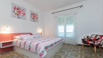 1 habitación, internet y ropa de cama