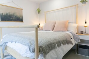 3 soverom, reiseseng for barn, wi-fi (inkludert) og sengetøy