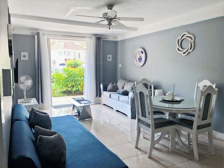 Condominio En La Playa En Ocho Rios - Ocho Ríos