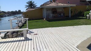 Unclassified image, 5 of 13, button - Venecia de Buzios (Búzios)