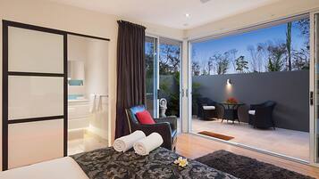 1 bedroom, iron/ironing board, Internet, bed sheets